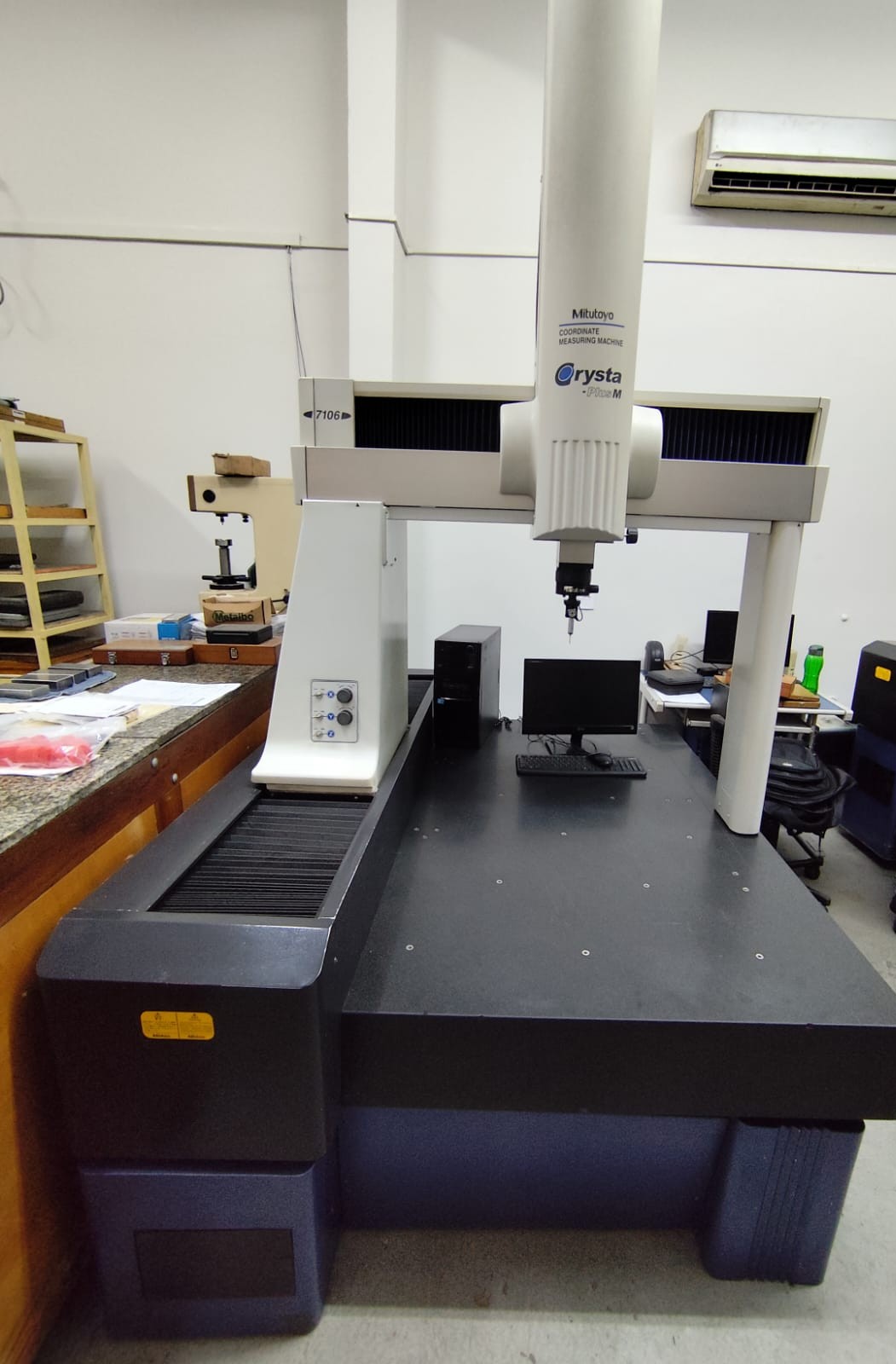 Tridimensional Mitutoyo – CRYSTAL PLUS M 7106 — foto 2