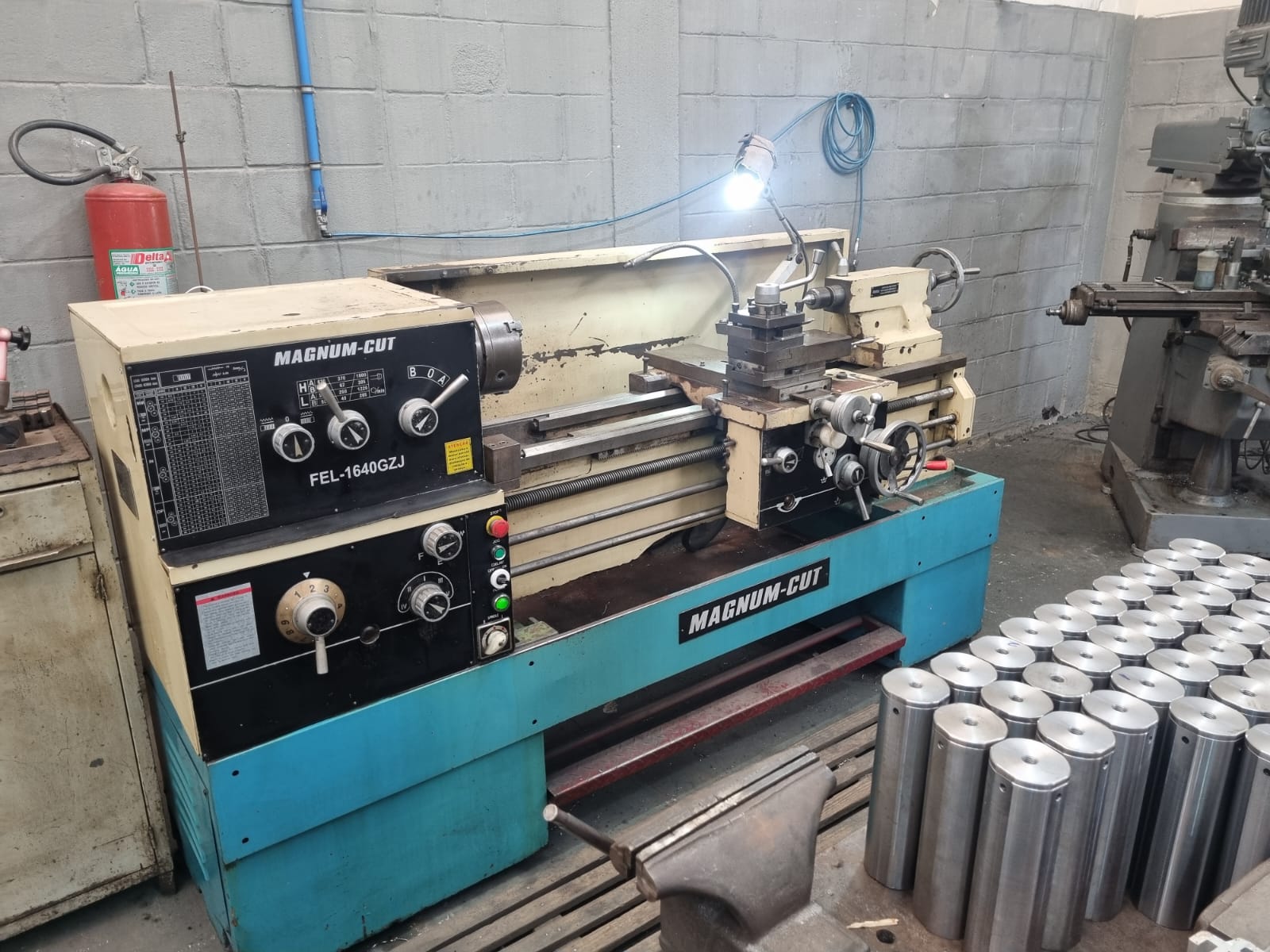 Vendo Torno Mecânico MAGNUM-CUT 1640 FEL GZJ — foto 5