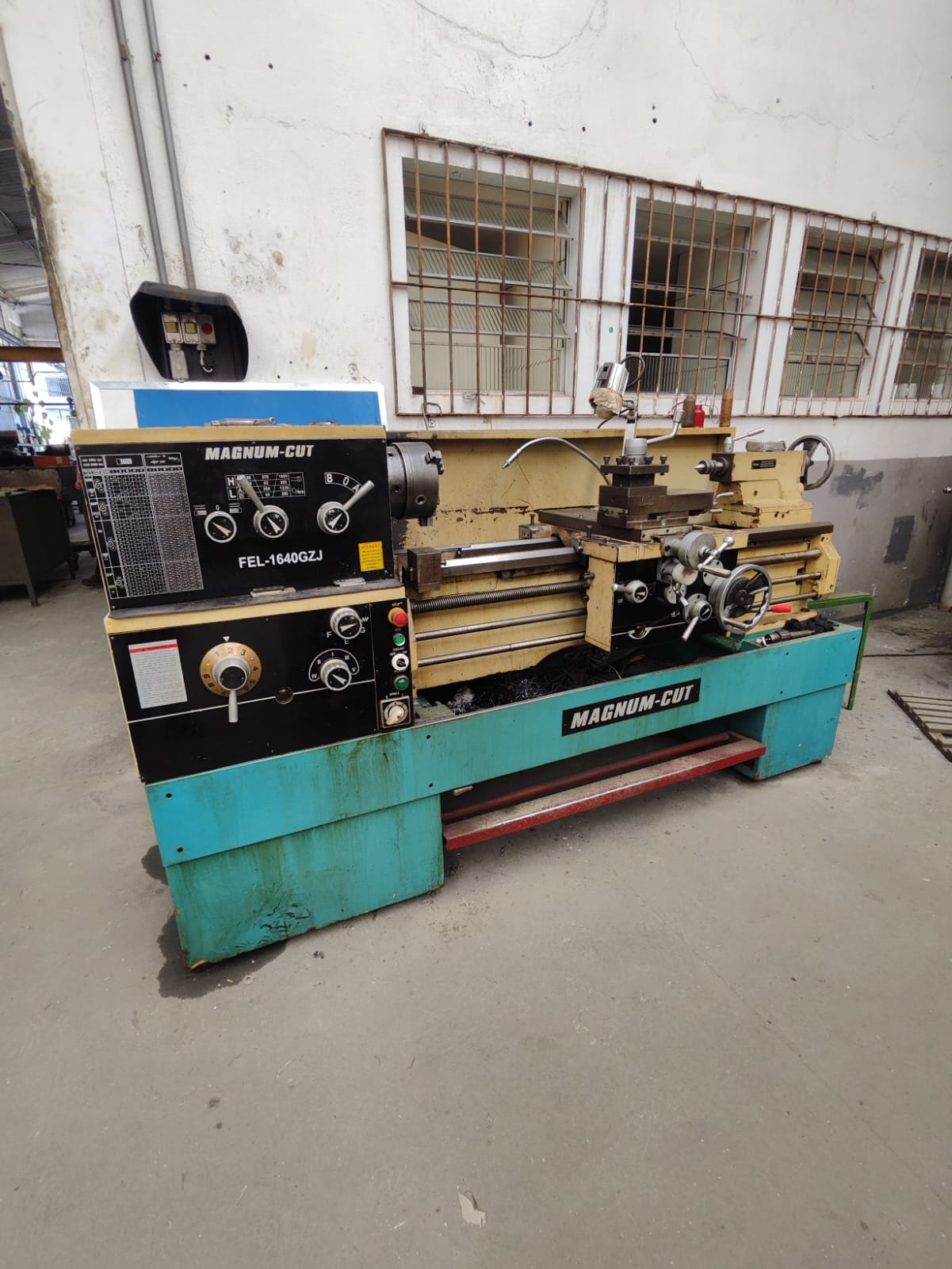 Vendo Torno Mecânico MAGNUM-CUT 1640 FEL GZJ — foto 9