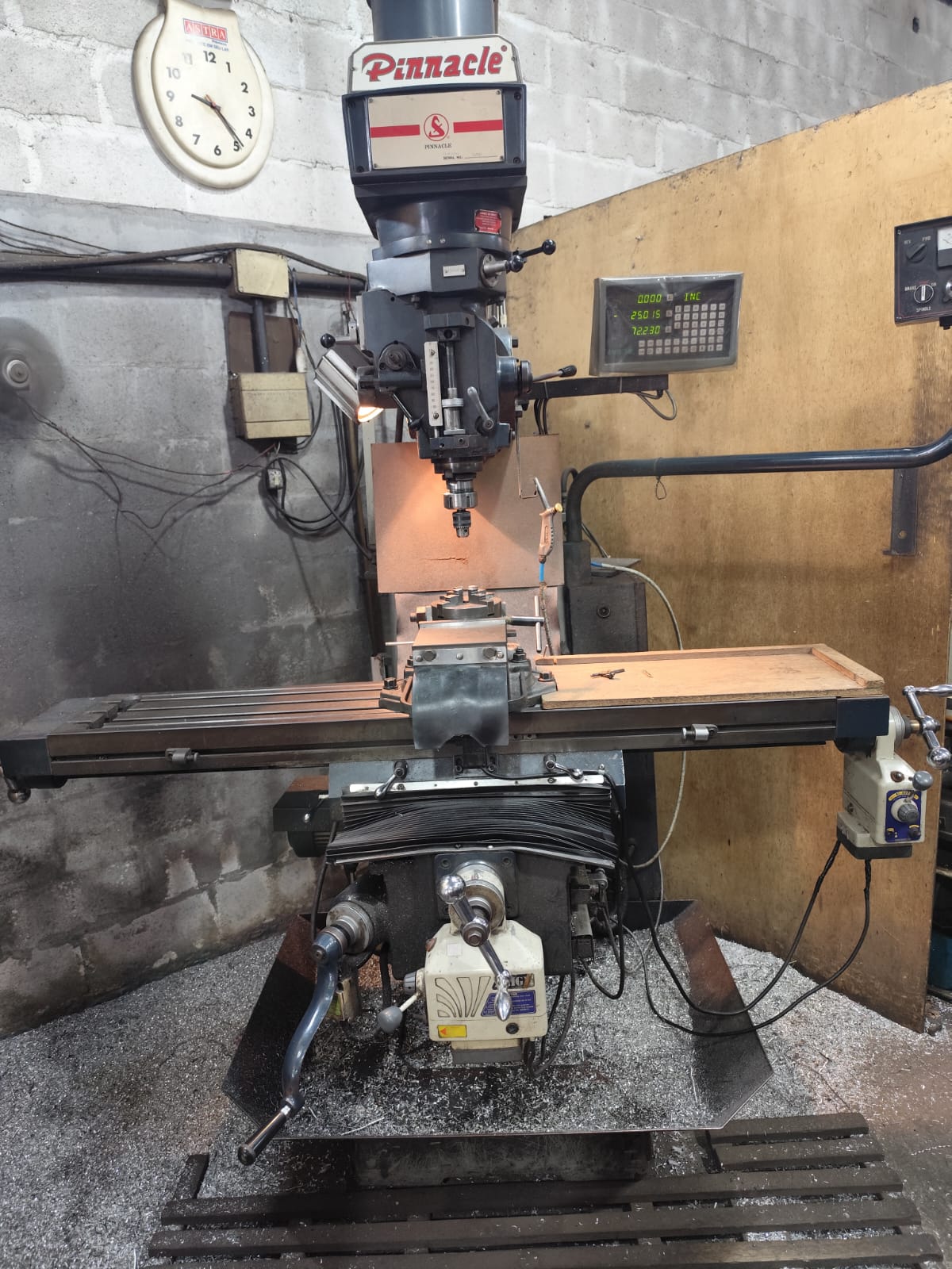 Fresadora – PINNACLE PK-FV3-V — foto 4