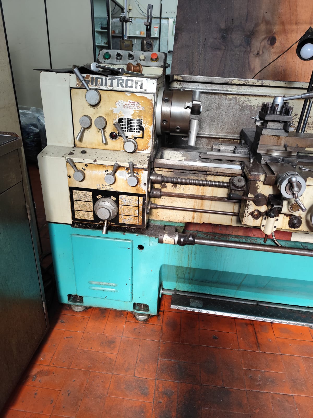 Torno Mecânico – Sinitron SI 4115 — foto 4