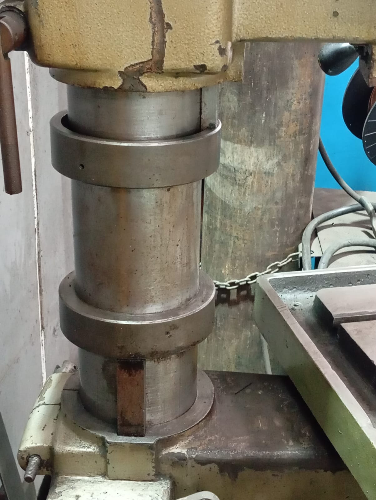 Furadeira de coluna Yadoya FY A 38 — foto 4