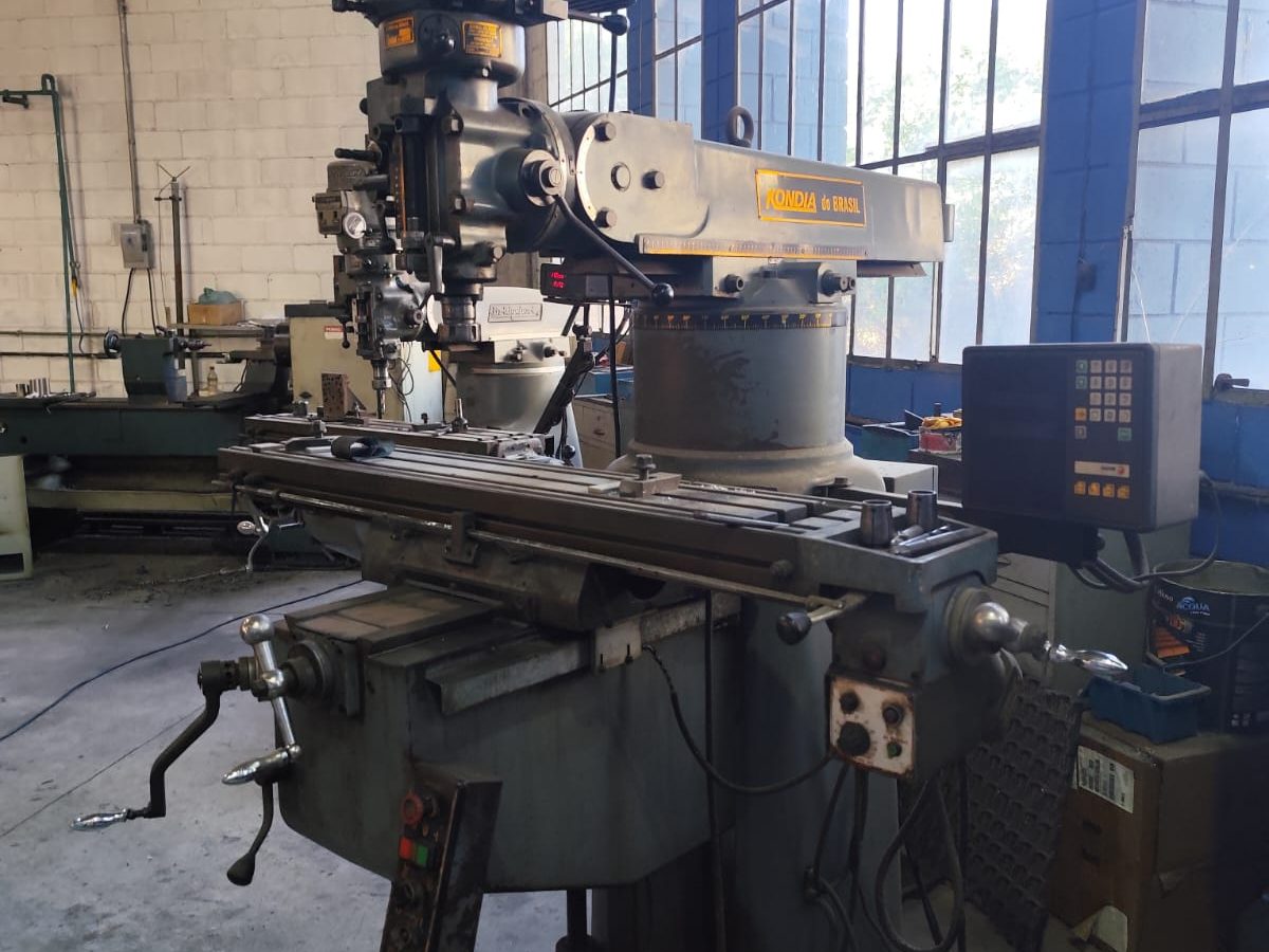 Fresadora Ferramenteira Kondia FV 2 — foto 1