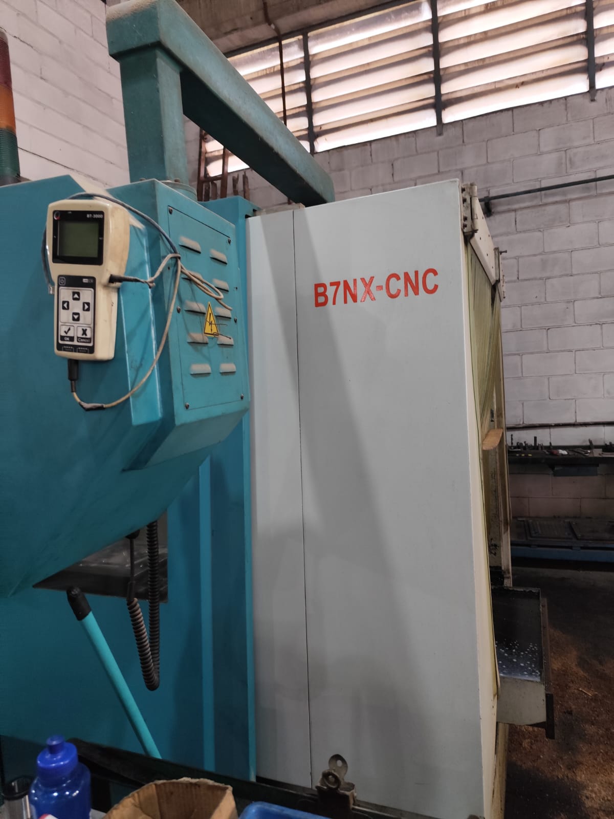 Fresadora CNC Sinitron B7 NX 1500 — foto 3