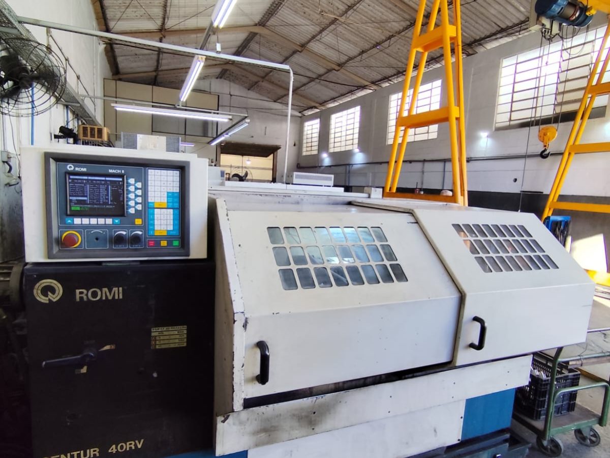 Torno CNC Romi Centur 40 RV — foto 1