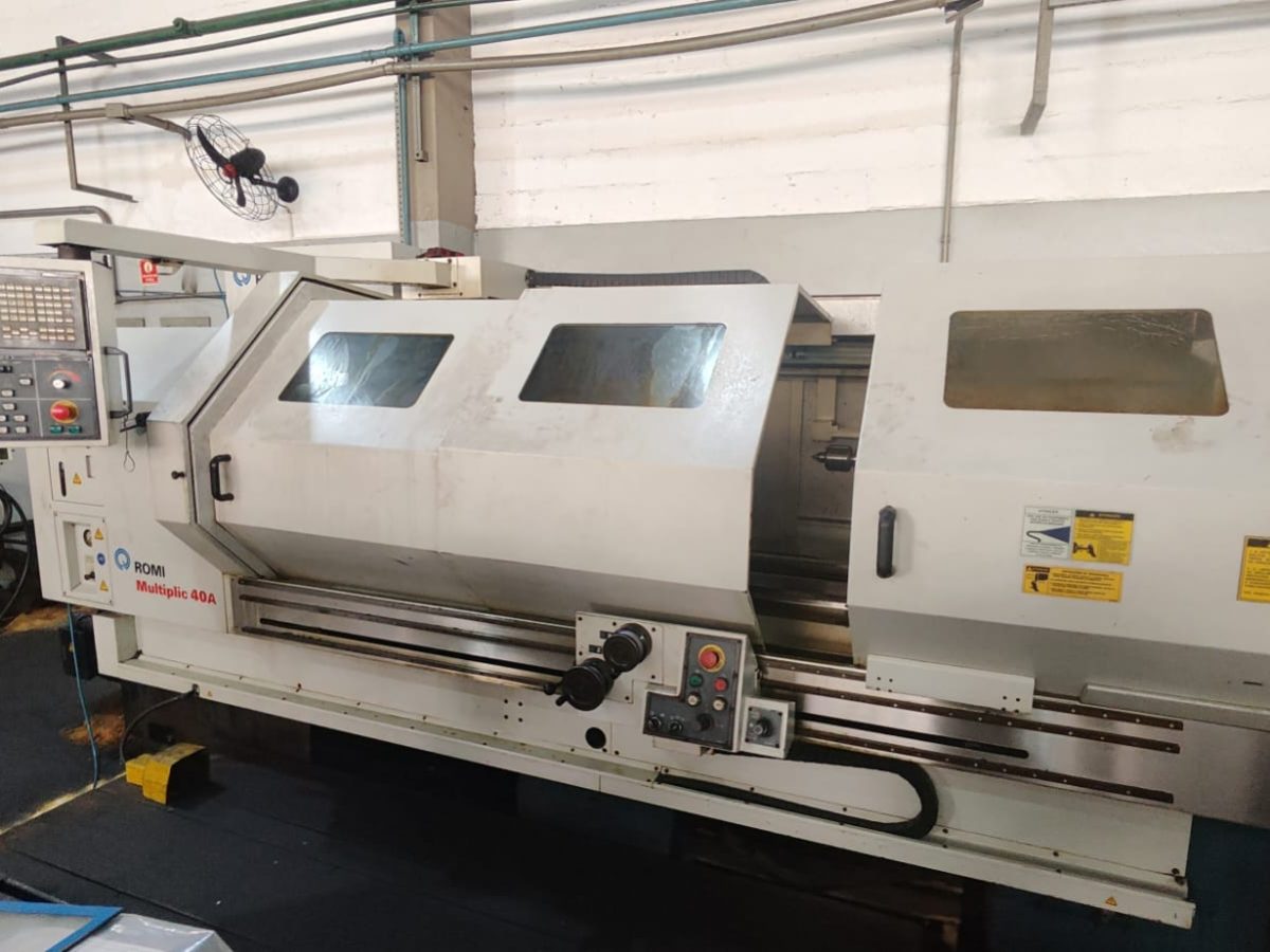Torno CNC Romi – Multiplic 40 A — foto 1