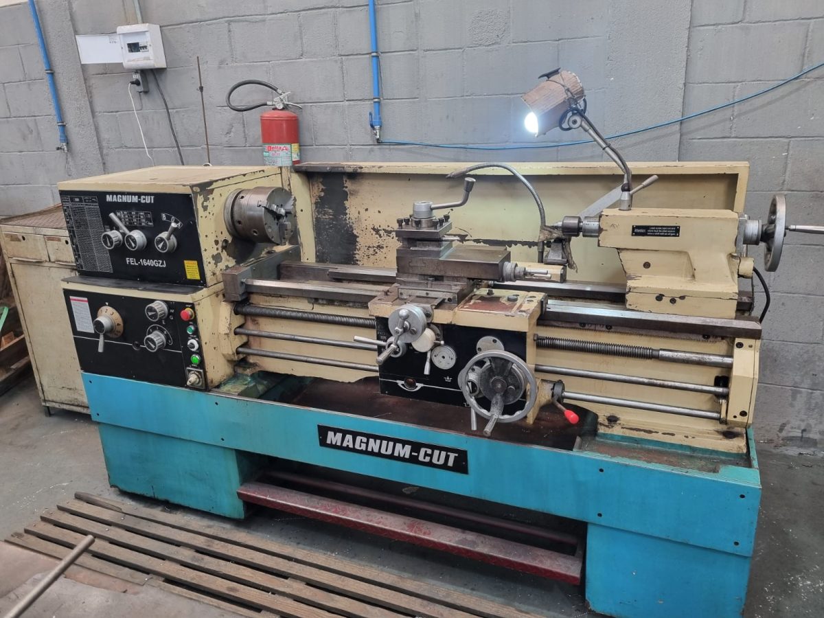 Vendo Torno Mecânico MAGNUM-CUT 1640 FEL GZJ — foto 1