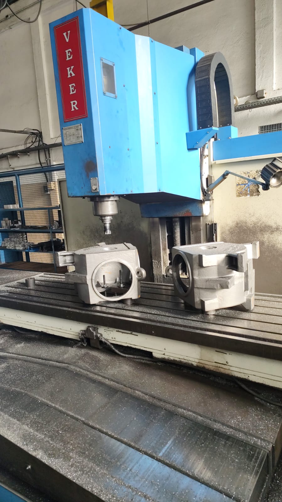 Fresadora CNC Veker MVK 2500 — foto 2