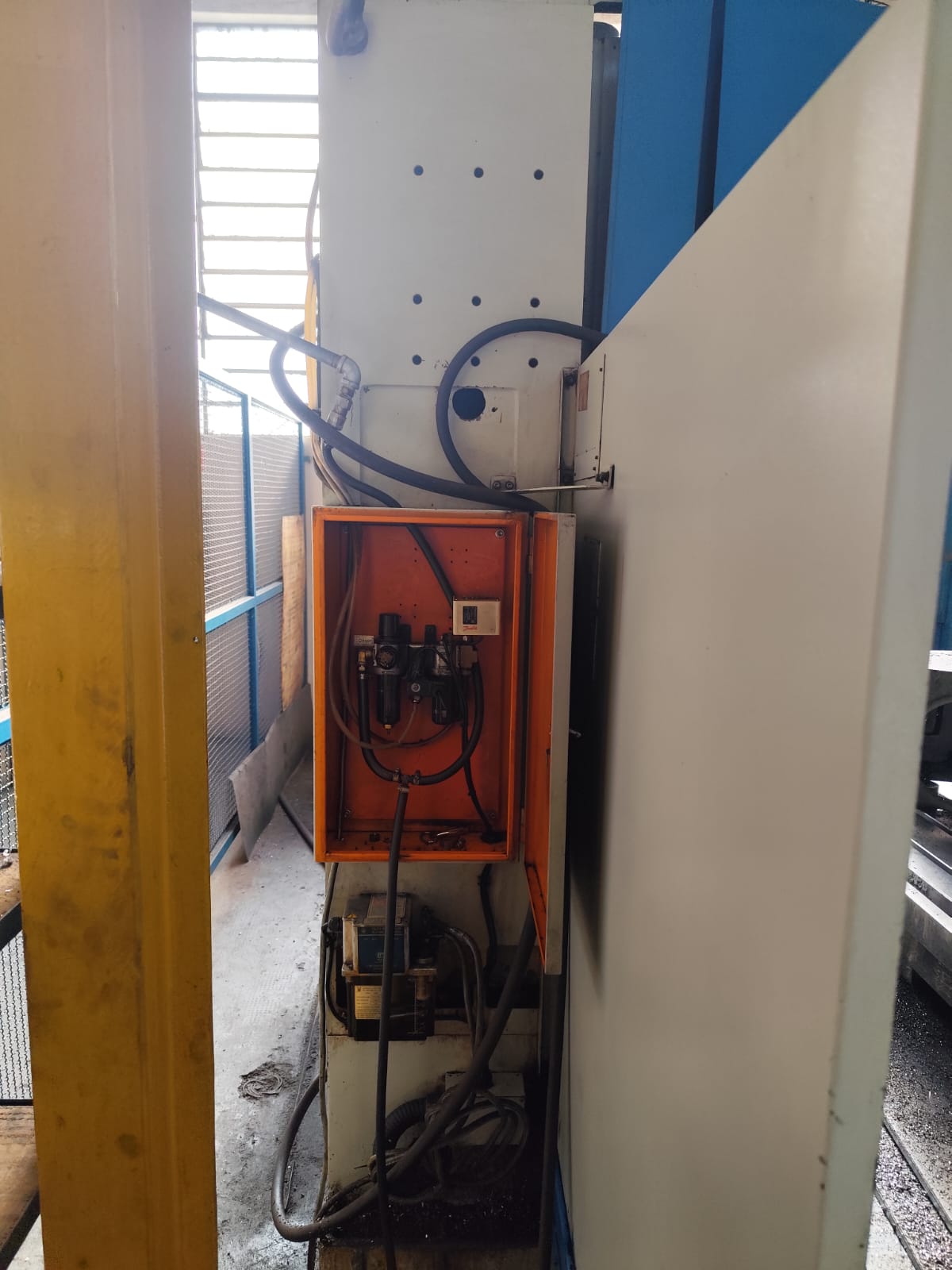 Fresadora CNC Veker MVK 2500 — foto 6