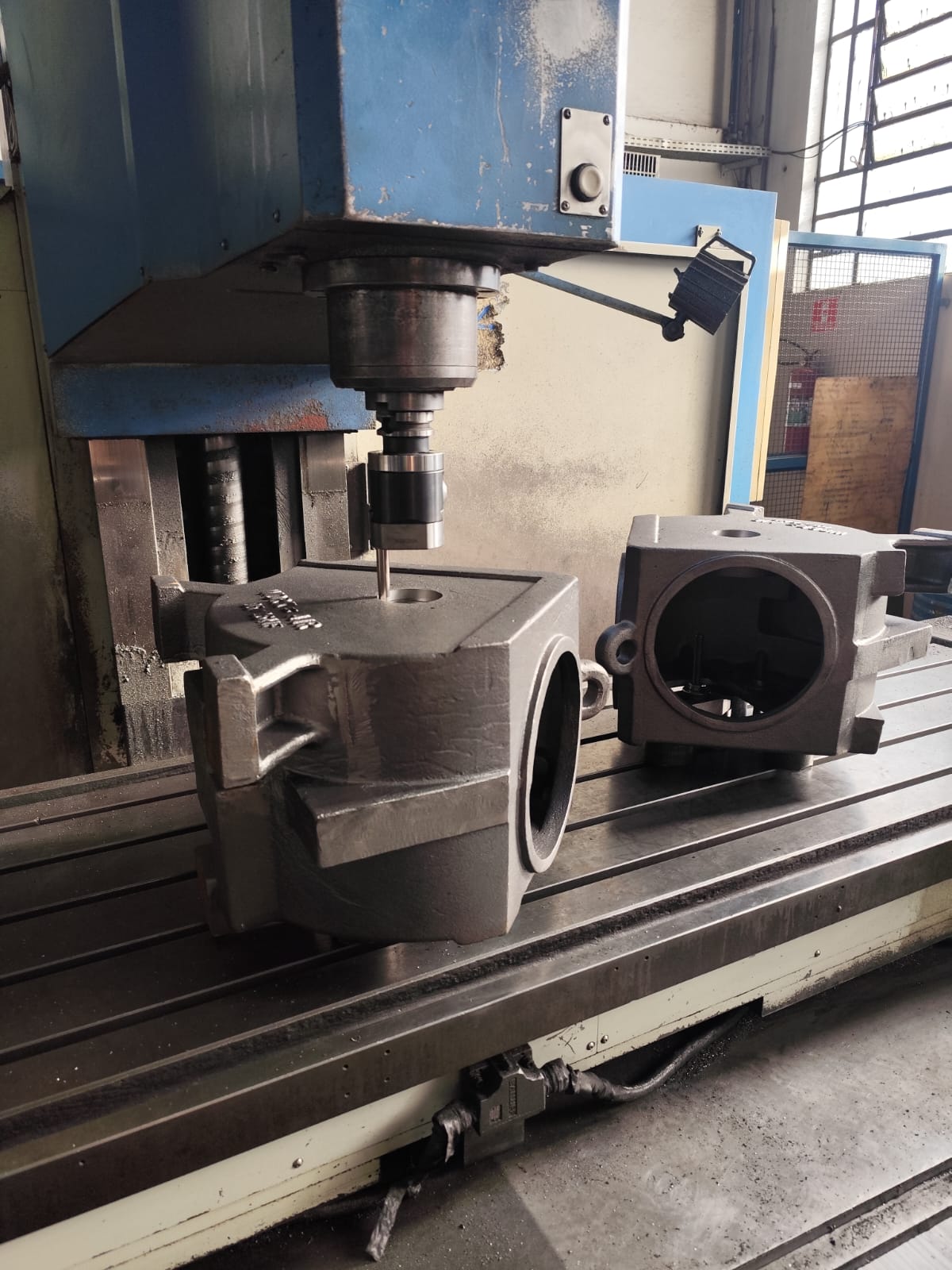 Fresadora CNC Veker MVK 2500 — foto 12