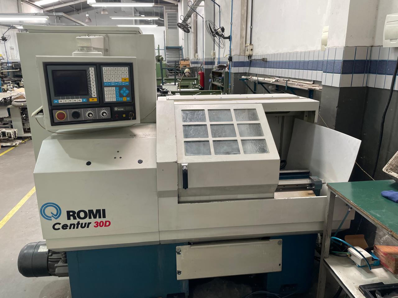 Torno CNC Romi Centur 30 D — foto 2