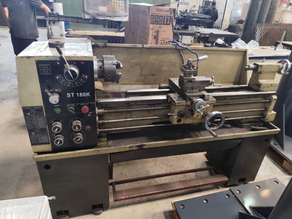 Torno mecânico STAMAC ST180K