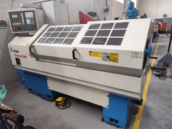 Torno CNC Romi – Centur 30 D