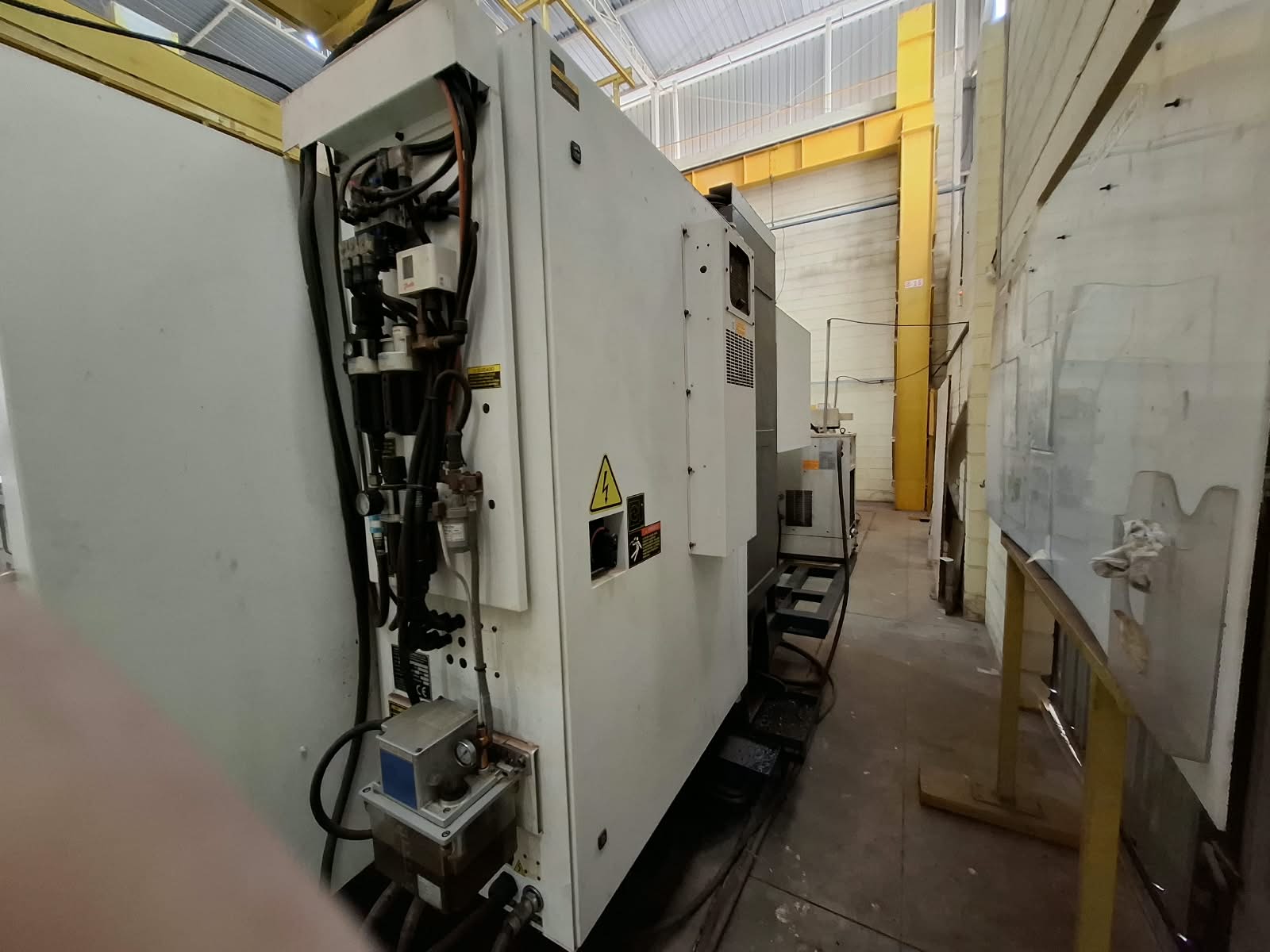 Centro de Usinagem Feeler – FVP 1300 — foto 3