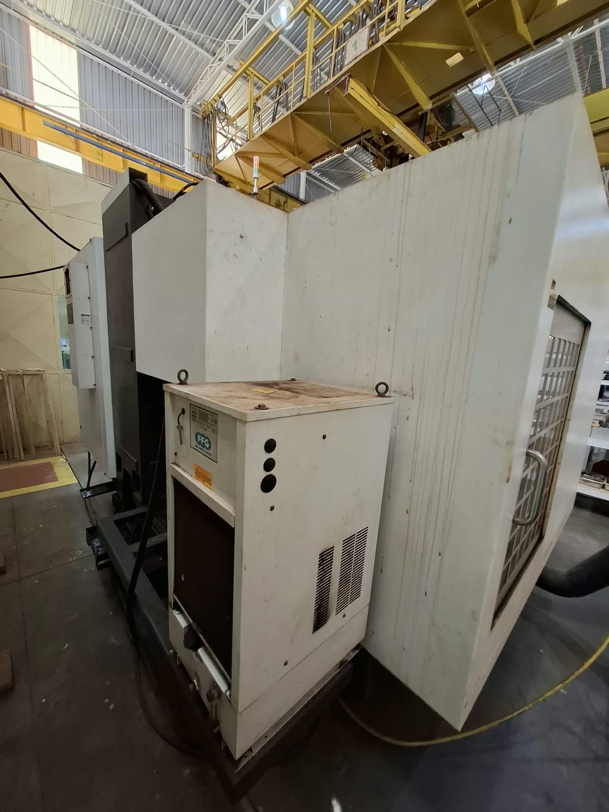 Centro de Usinagem Feeler – FVP 1300 — foto 4