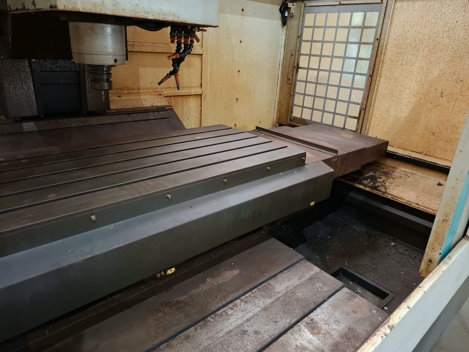 Centro de Usinagem Feeler – FVP 1300 — foto 5
